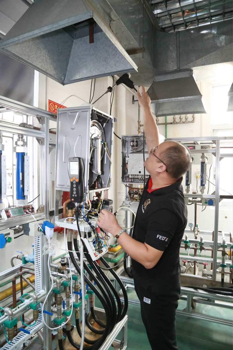 【瑞馬人物專訪】周劍鋒：寶劍鋒從磨礪出，梅花香自苦寒來